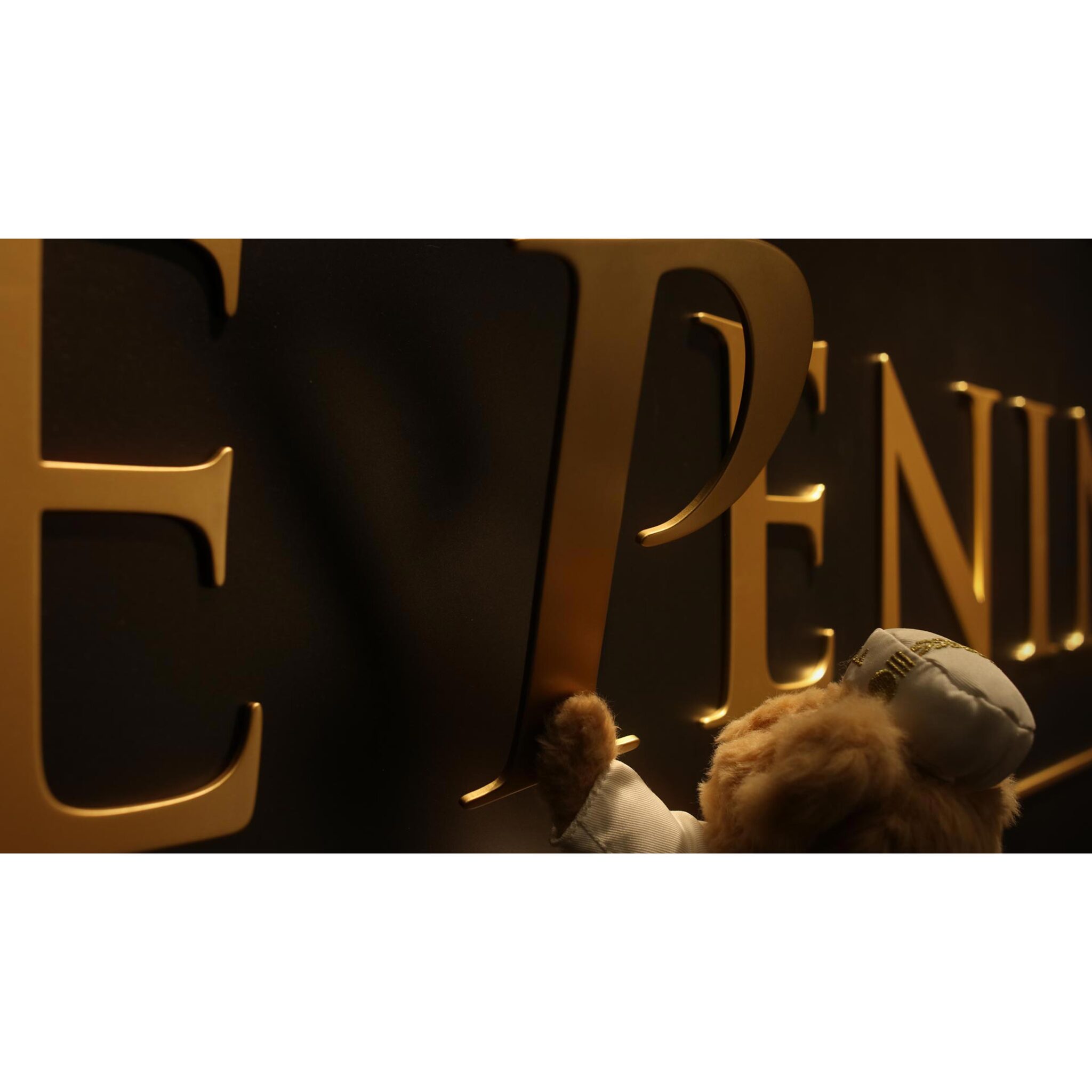 ザ・ペニンシュラ東京 オリジナルストップモーション・アニメーション「“P”の大作戦！」 thumbnail from dwarf studios